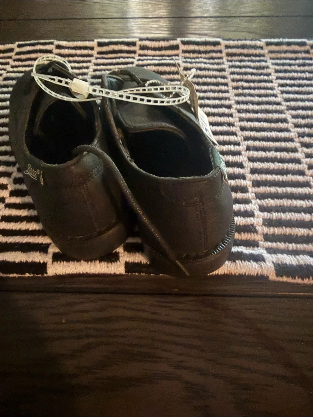 Boy’s Bass black dress shoes new with tags size 10.